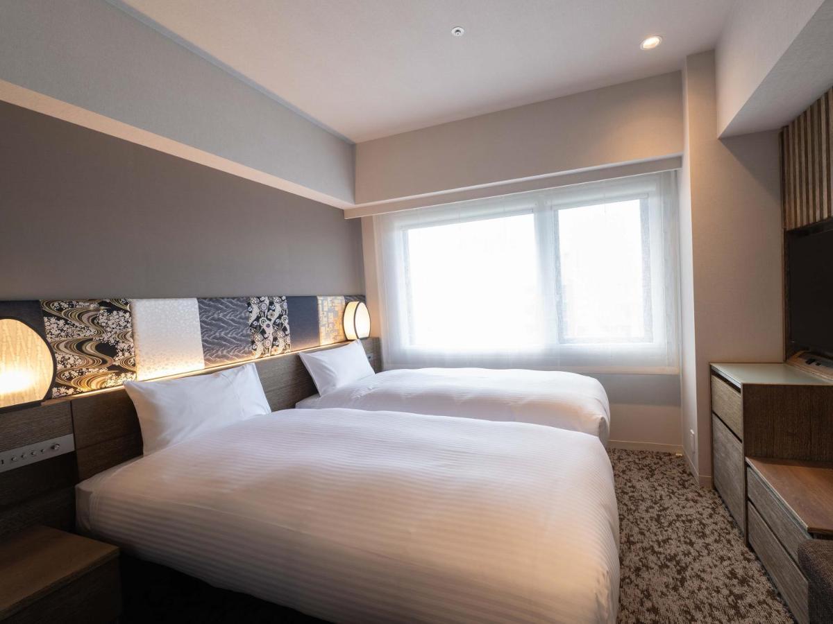 Отель Insomnia Kyoto Oike Экстерьер фото