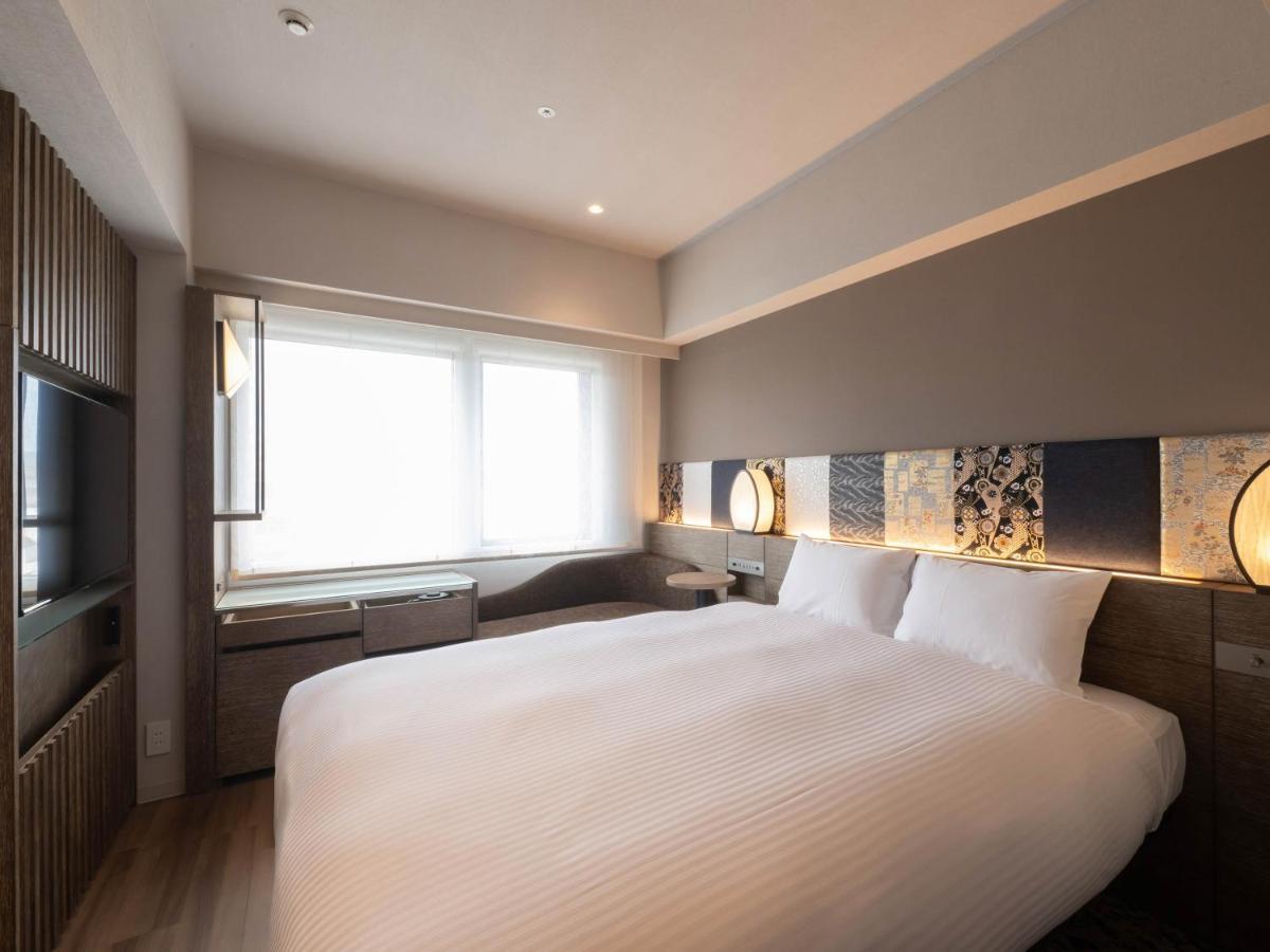 Отель Insomnia Kyoto Oike Экстерьер фото
